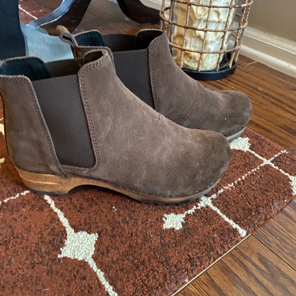 Dansko clog boots